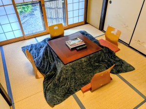 冬にうれしい、掘り炬燵付き